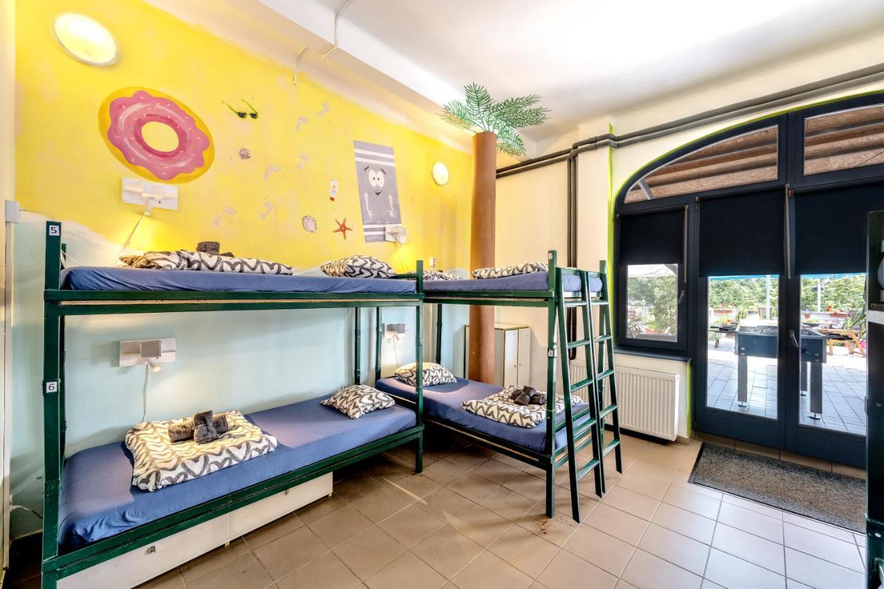 아일랜드 호스텔 부다페스트 외부 사진 Hostel in Prague