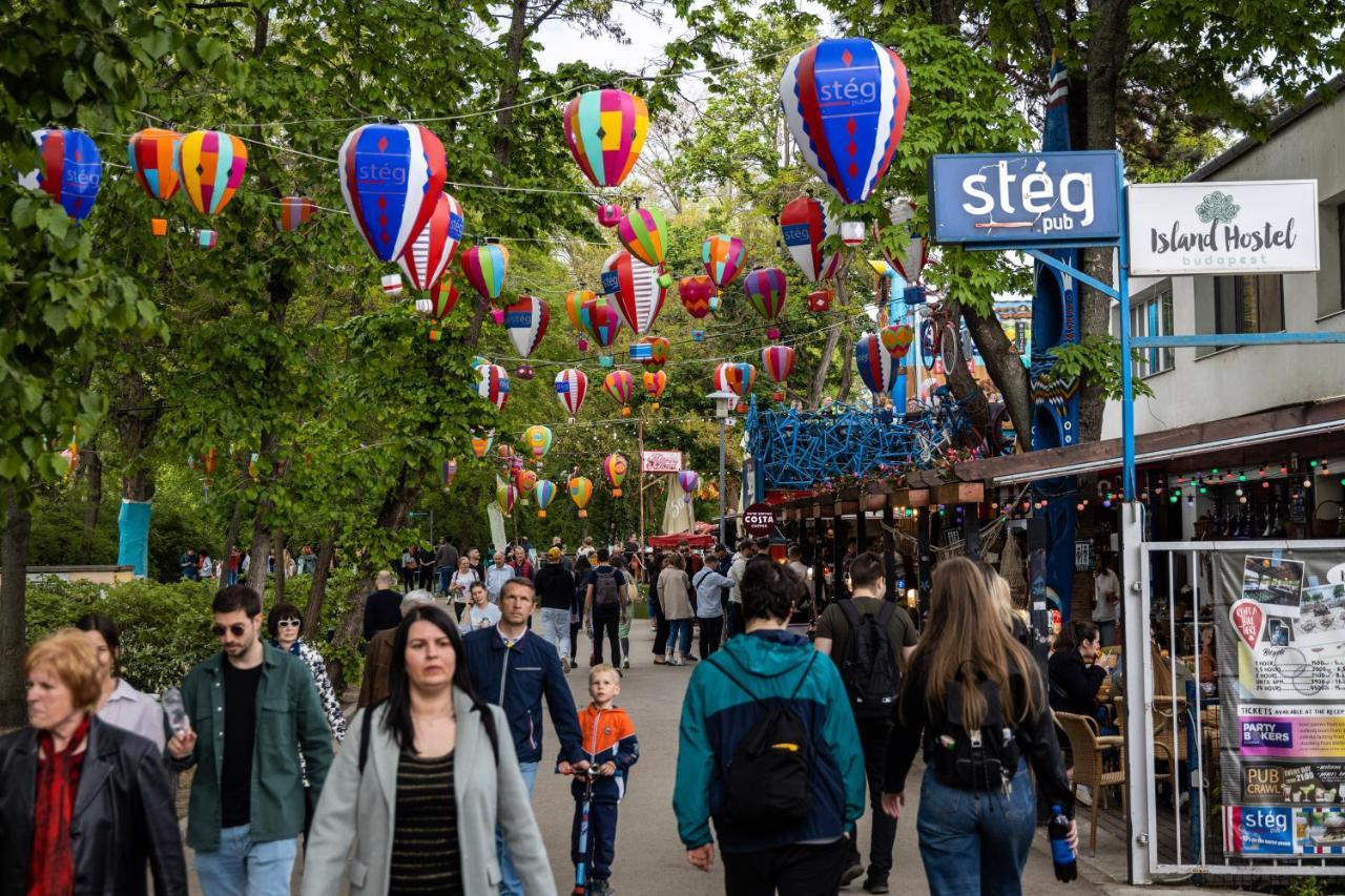 아일랜드 호스텔 부다페스트 외부 사진 The 2019 Stockholm Pride